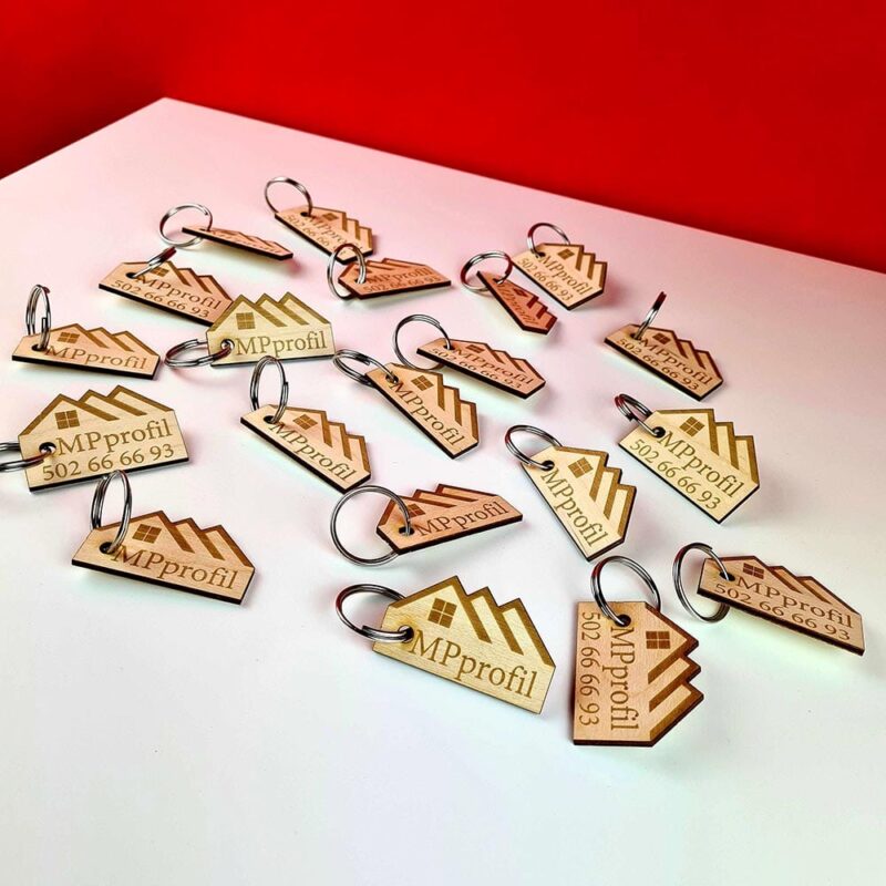 Wooden keychain with any logo shape engraved